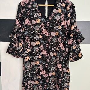 Almost Famous Black Floral Dress